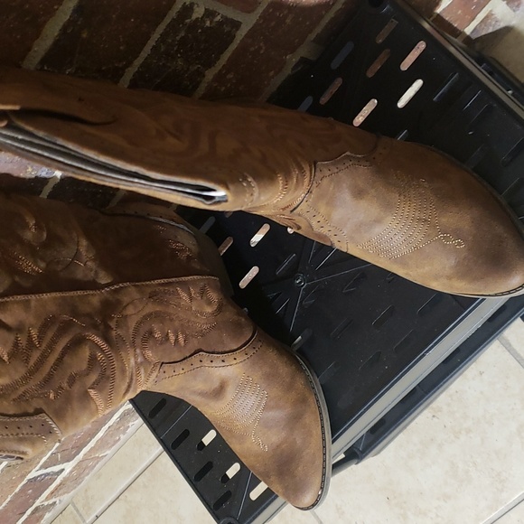 Rampage Tammy Cognac boots. - Picture 2 of 6